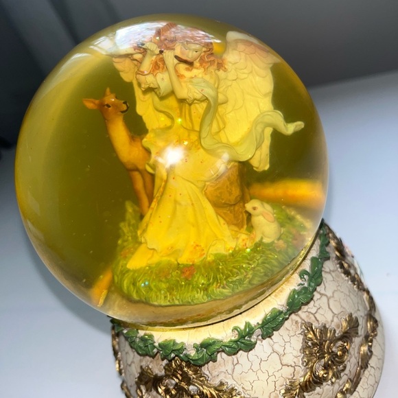 Vintage Angel Deer Rabbit Snowglobe Waltz of the Flowers Tune - Picture 5 of 11